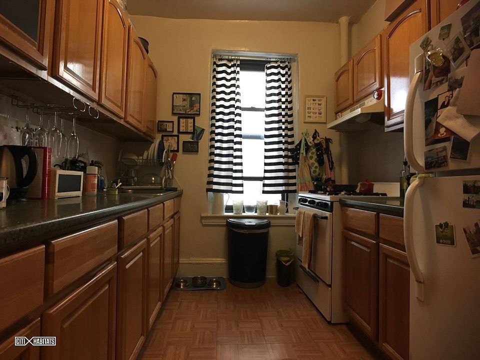 1st image of 3035 34th St APT D1