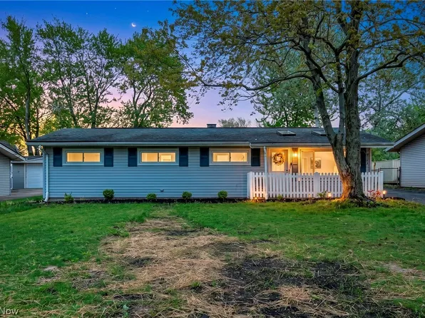 9143 Coventry Dr, Northfield, OH 44067