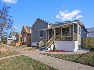 4121 Prairie Ave, Schiller Park, IL 60176