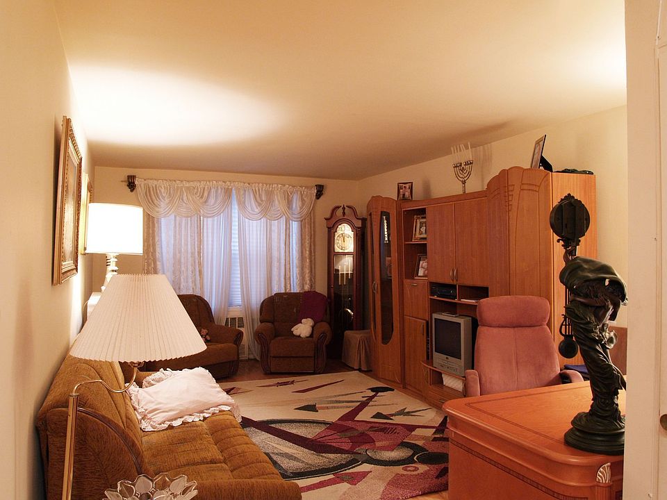 1st image of 10025 Queens Blvd APT 3G