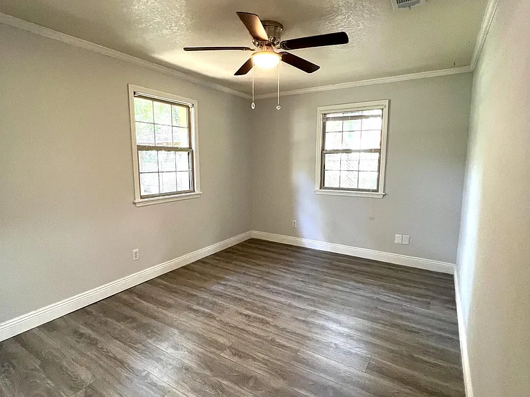 15720 Cook Rd — Photo 10