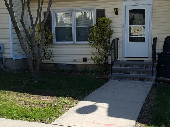 92 Carleton St, East Orange, NJ 07017