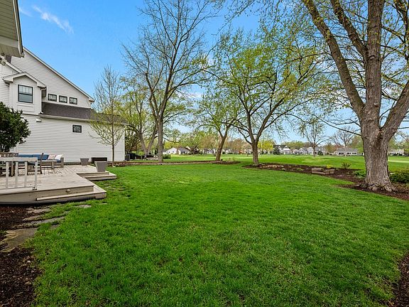 4th image of 1033 Royal Saint George Dr