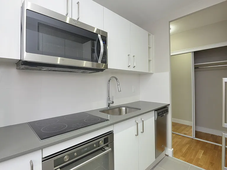 1420 Kingston Rd #50027A-406 — Photo 1
