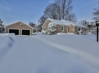 92 Church St, Merrimac, MA 01860