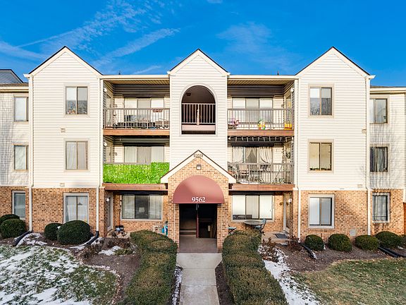 2nd image of 9562 Cannoneer Ct APT 202