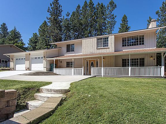 4th image of 204 S Westwood Dr