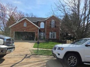 175 Beacon Point Ln, Grover, MO 63040