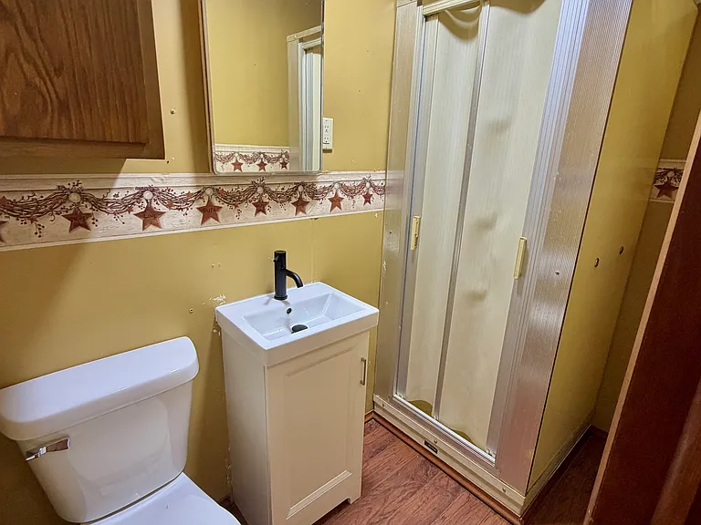 3220 Franklin Ave — Photo 11