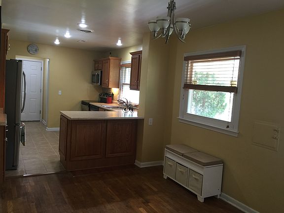 3rd image of 5080 Blue Haven Dr
