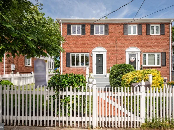 208 E Bellefonte Ave, Alexandria, VA 22301