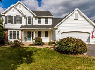 225 Pickering St, Canandaigua, NY 14424