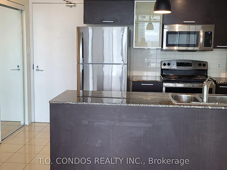 38 Grenville St #3801 — Photo 4