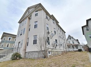 147 Vernon St #1, Worcester, MA 01610
