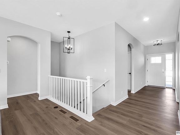 3rd image of 18407 Sage St