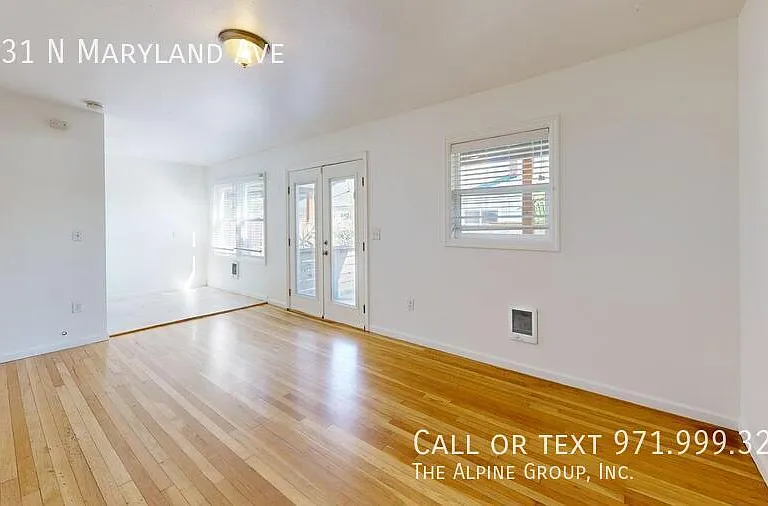 4831 N Maryland Ave — Photo 1