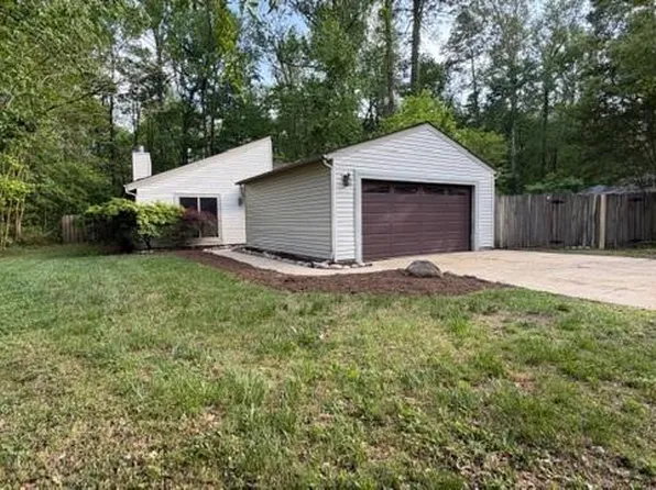 1725 Dancers Ct, Virginia Beach, VA 23464