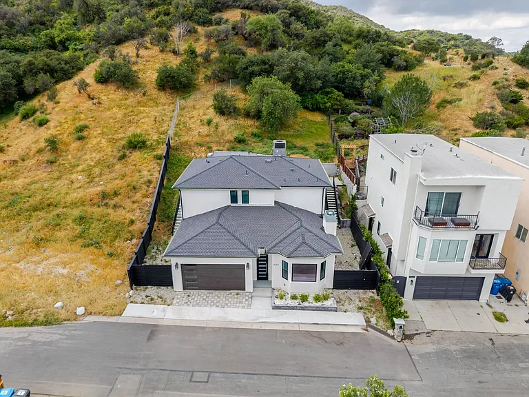 7416 Valaho Ln — Photo 37