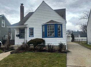 1010 Cambridge Rd, Berkley, MI 48072