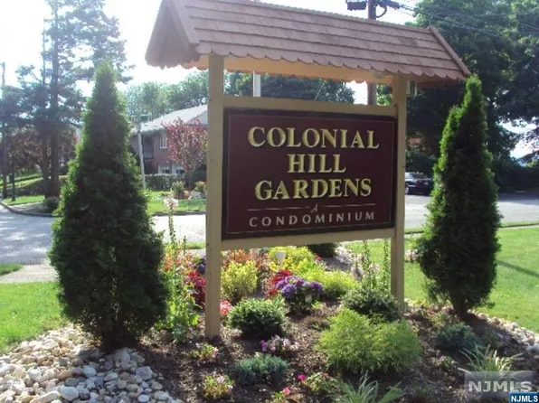 5K Colonial Dr APT K, Little Falls, NJ 07424