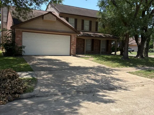 9631 Oldenburg Ln, Houston, TX 77065