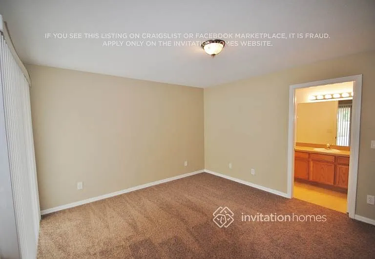 1148 Wyoming Dr SE — Photo 8