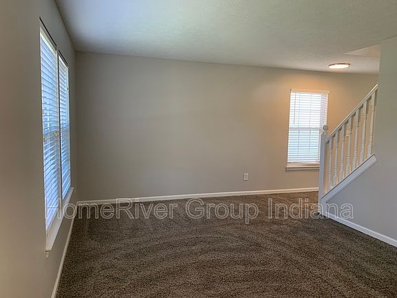 3rd image of 6525 Amherst Way