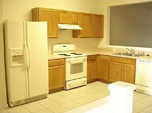 5th image of 2714 Conch Hollow Dr