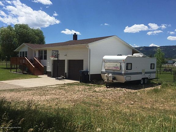 3rd image of 151 Cottonwood Dr