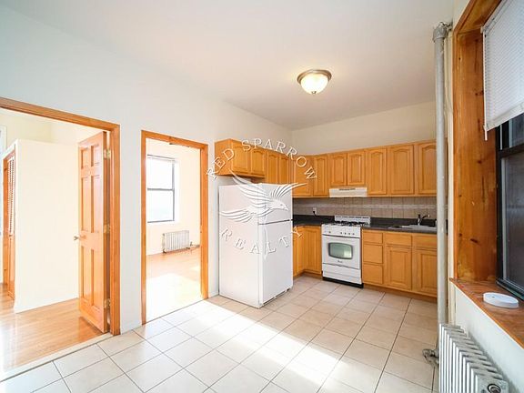 4th image of 3715 30th Ave APT 7