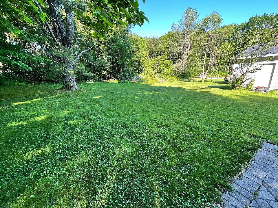 2nd image of 179 Purdy Hill Rd