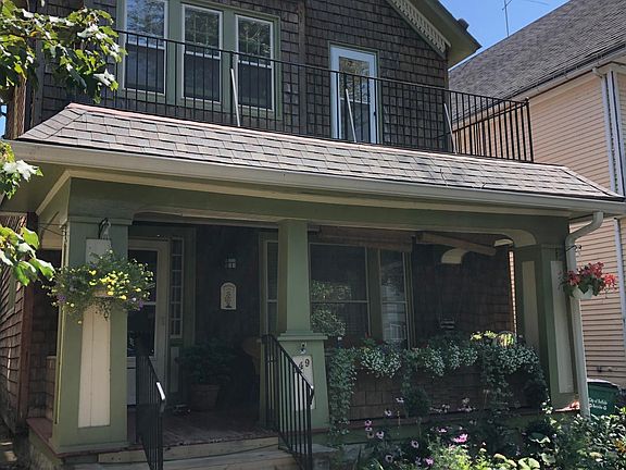 5th image of 149 College St #2
