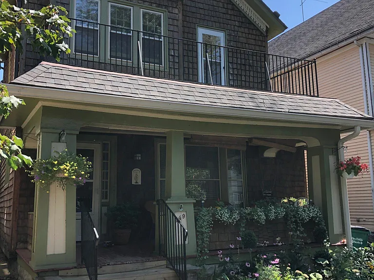 149 College St #1 — Photo 16