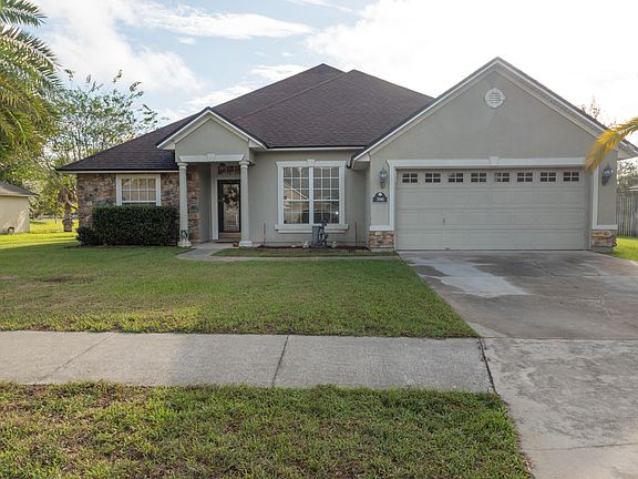 3rd image of 396 Martin Lakes Dr W