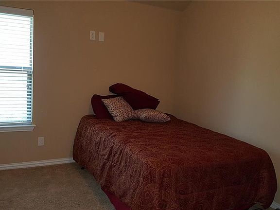 5th image of 2446 Newcastle Bnd