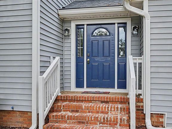 4th image of 138 Racine Dr