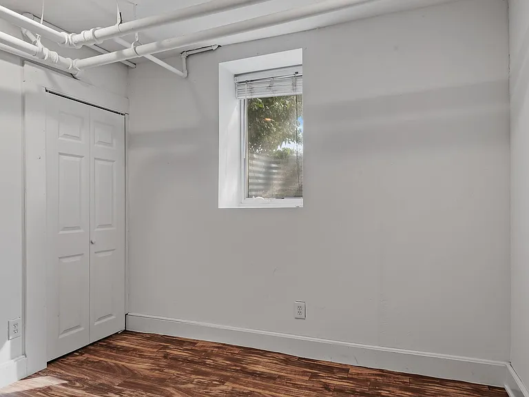 2449 Pillsbury Ave S #1 — Photo 14