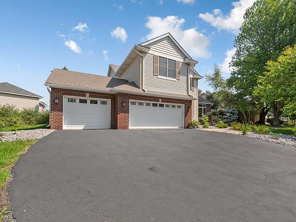 3rd image of 1517 Covington Ln