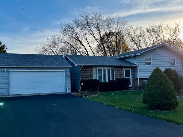 10357 W Talmadge Ave, Beach Park, IL 60099