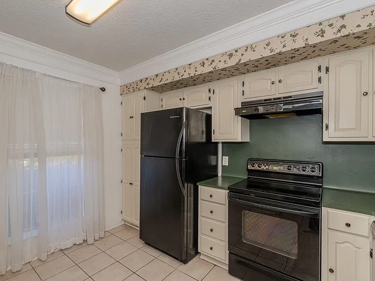 6130 Afton Ln — Photo 5