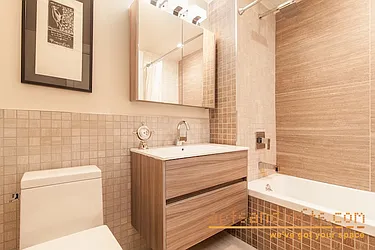 Rented by aptsandlofts.com