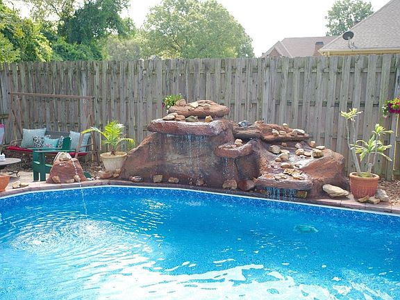3rd image of 58 Arbor Oaks Dr