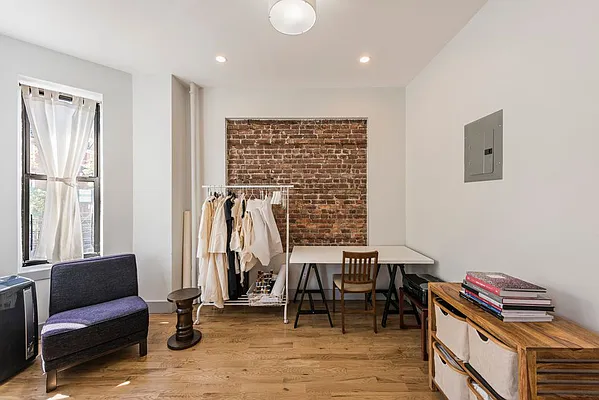 Rented by Nest Seekers International | media 20