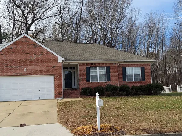 205 Deanes Station Rd, Suffolk, VA 23435
