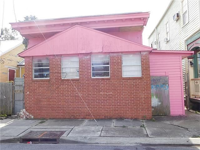 1st image of 1414 Kerlerec St