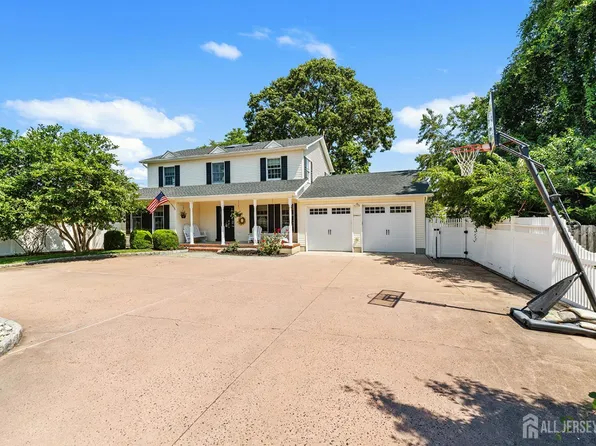 2017 Old Bridge Ave, Point Pleasant Beach, NJ 08742