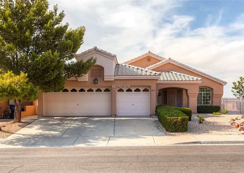 1st image of 1057 Armillaria St