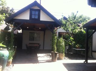 3751 Valleybrink Rd, Los Angeles, CA 90039