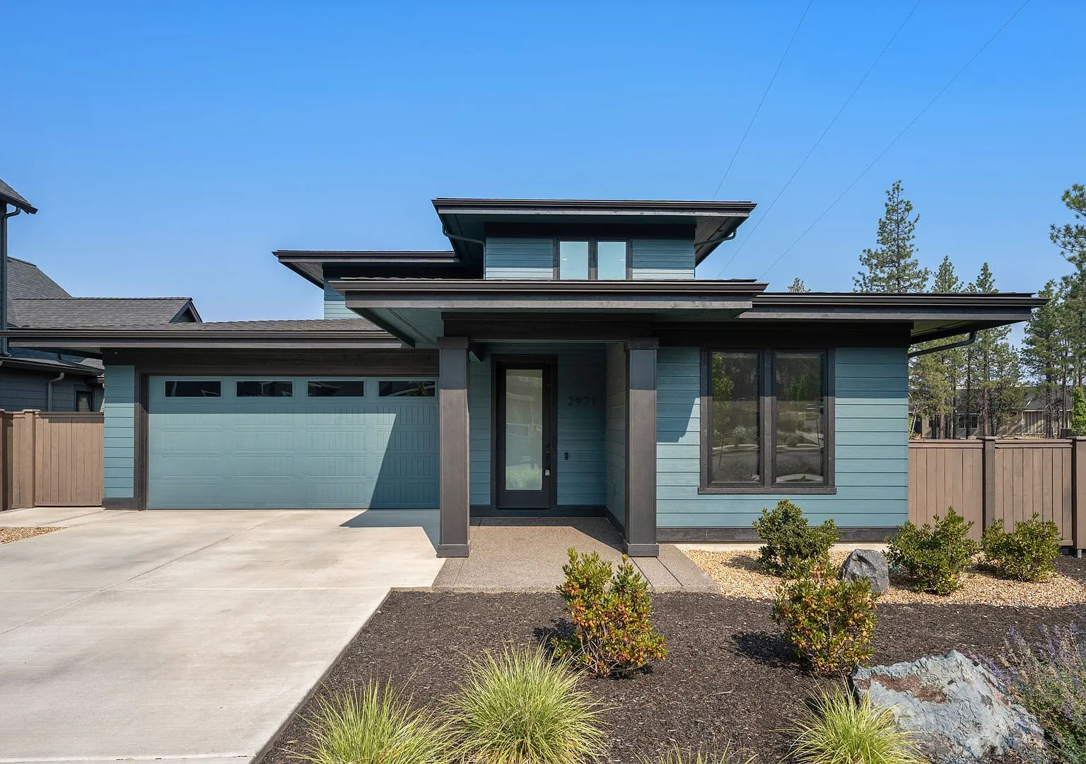 Modern NWX 4 Bed 3 Bath Home with Main-Level Primary Suite — Photo 3