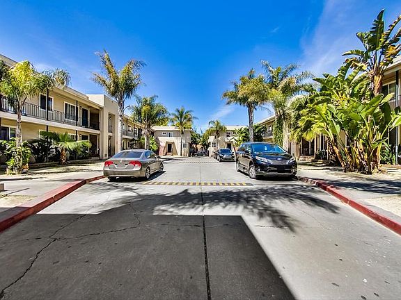 5th image of 1732 27th Ave APT 209